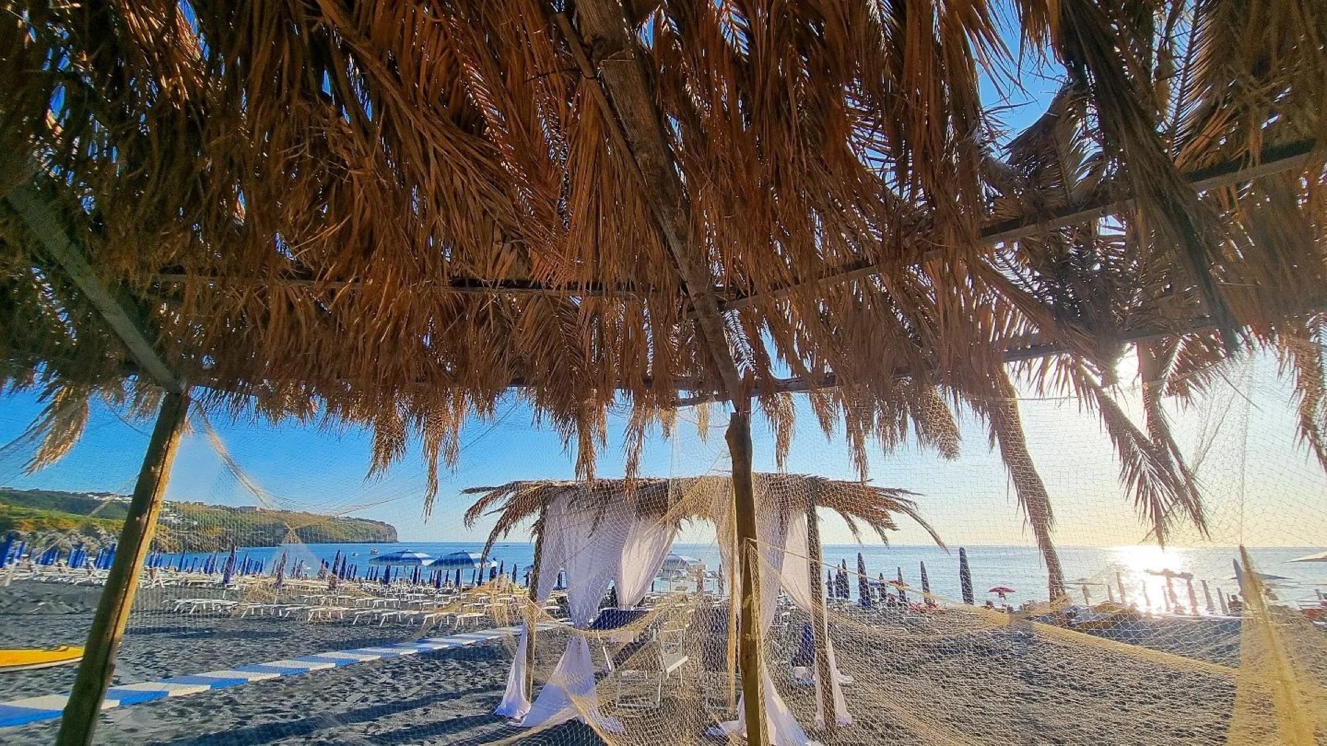 Lido Azzurro, la spiaggia dell'Arcomagno